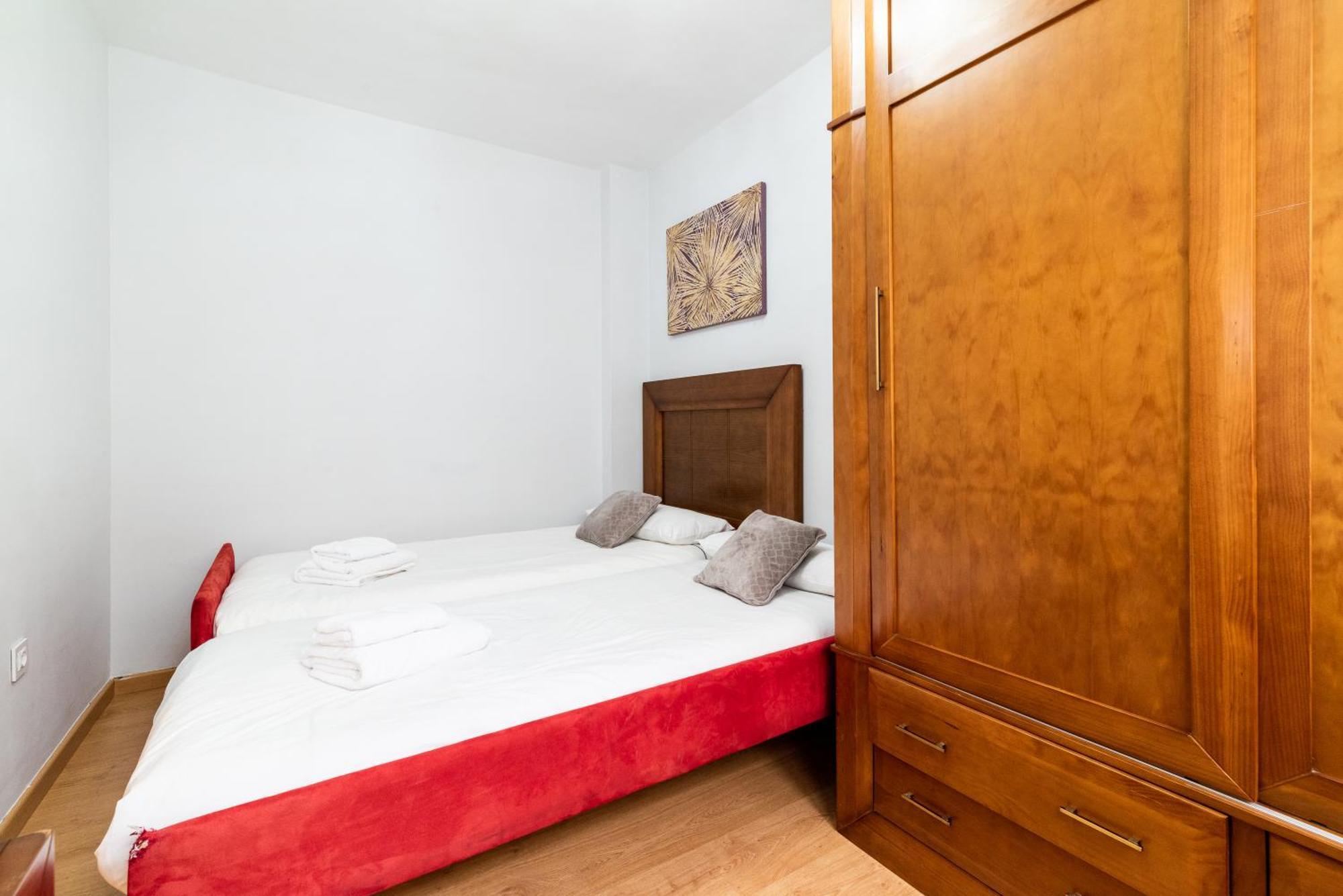 Apartmán El Generalife Cerca Centro Y Sierra Nevada Con Piscina Y Barbacoa Y Parking Gratis Granada Exteriér fotografie